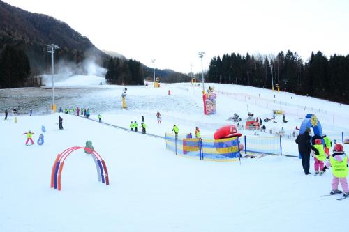 <b>Skiing weeks in Italy with the family? </b> Bolbenolandia is waiting you!